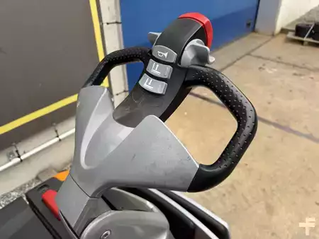Apilador eléctrico 2019  Still EXVSF14 (15)