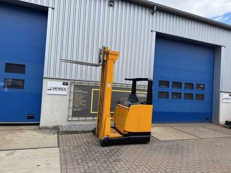 Retraky 1996  Jungheinrich ETV214 (6)