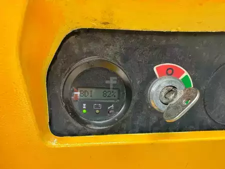 Electric Pallet Trucks 2017  Hyster P2.2 (12)