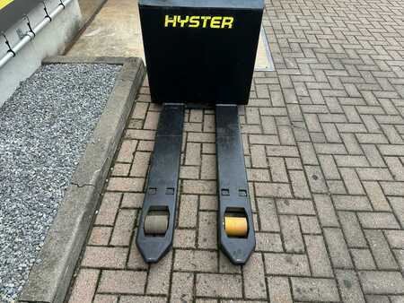 Lavansiirtovaunu 2017  Hyster P2.2 (9)