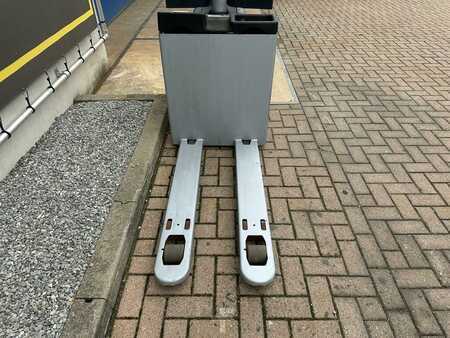 Nízkozdvižný vozík 2018  Still ECU SF 20 (10)