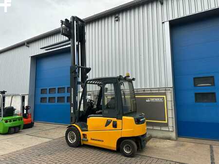 Elektro čtyřkolový VZV 2010  Jungheinrich EFG540 (6)