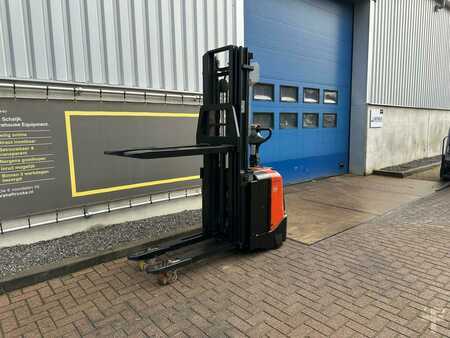 Stapelaars 2006  Toyota SPE125L (10)