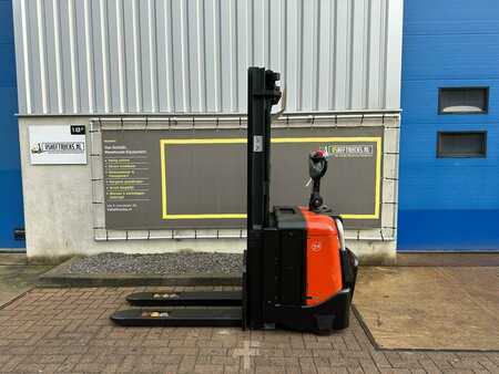 Stapelaars 2006  Toyota SPE125L (3)