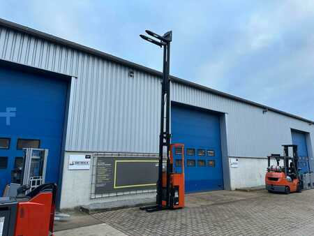 Hochhubwagen 2001  Rocla TTS 12 (10)