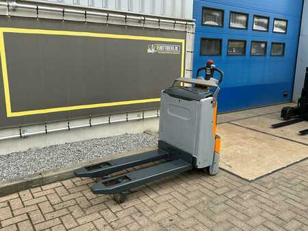 Transpalettes éléctriques 2019  Still EXU16 (5)