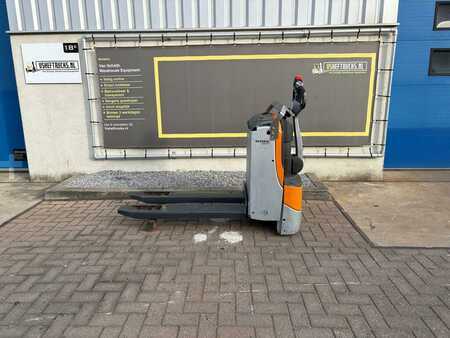 Transpalettes éléctriques 2019  Still EXU16 (1)