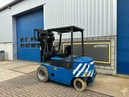 Elektro 4 Rad 1994  Still R60-35 (6)