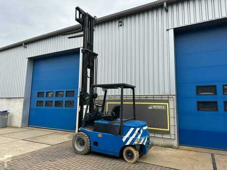 Elektro 4 Rad 1994  Still R60-35 (8)