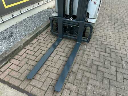 Sähkö - 3 pyör 2006  Still RX20-20 (10)