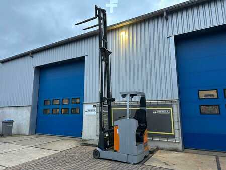 Tolóoszlopos targonca 2015  Still FMX10 (9)