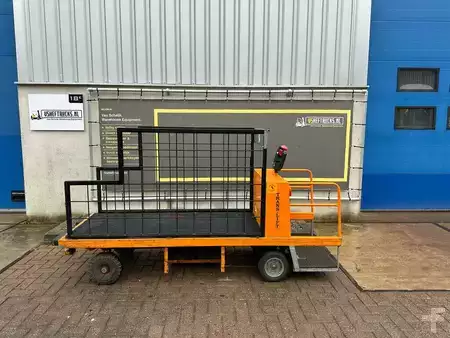 Máquinas de plataforma elétrica 2008  Translift TLD600 (1)