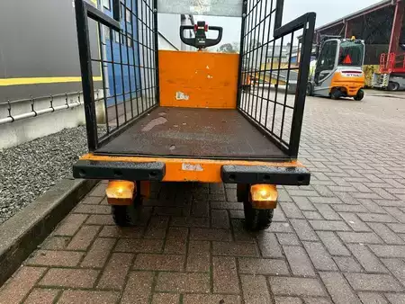 Máquinas de plataforma elétrica 2008  Translift TLD600 (8)