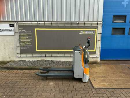 Transpalettes éléctriques 2019  Still EXU 16 (1)