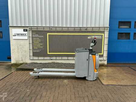 Nízkozdvižný vozík 2020  Still exh sf 20 (1)