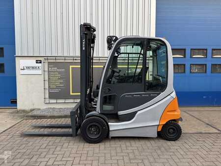 Elektro 4 Rad 2012  Still RX60-30 (2)