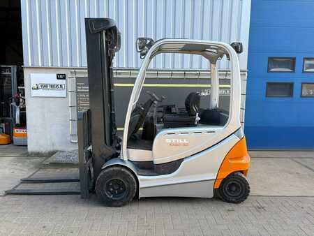 Elektro 4 Rad 2017  Still RX60-30 (2)
