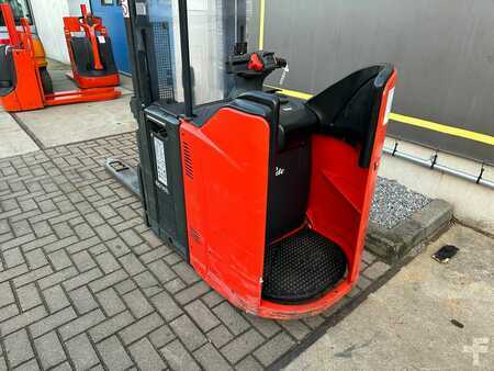 Fahrerstandstapler 2013  Linde L12LSP/133 (10)