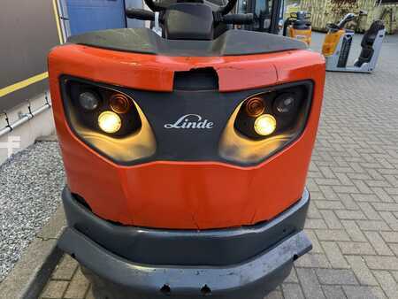 Camions à plate-forme éléctrique 2017  Linde P80/1191-01 (4)