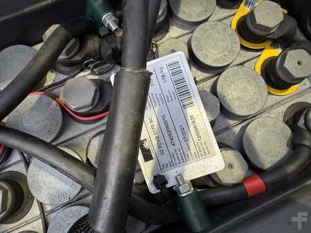 Camions à plate-forme éléctrique 2021  Still LTX20 (10)