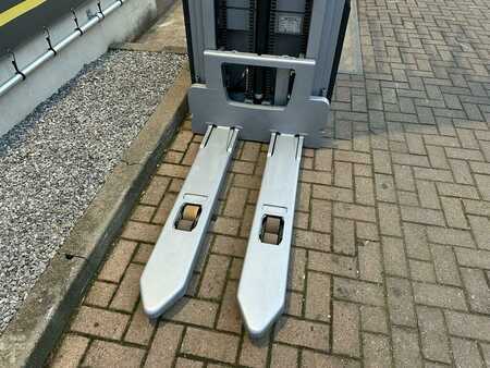 Lavtløftende truck 2021  Still EXH-SF20 (9)