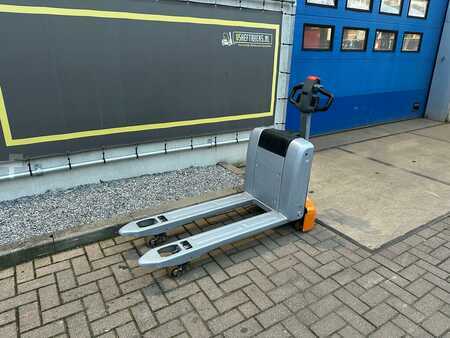 Niederhubwagen 2021  Still ECH15 (6)