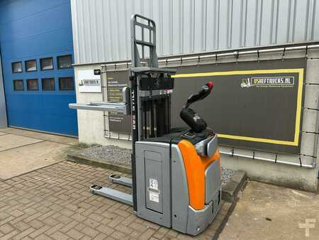 Apilador eléctrico 2022  Still EXV-SF14 (6)