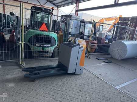 Nízkozdvižný vozík 2019  Still EXU SF 20 (2)