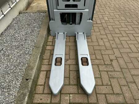 Apilador eléctrico 2019  Still EXV SF 14 (10)