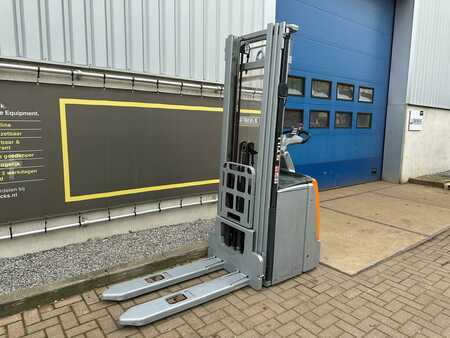 Apilador eléctrico 2019  Still EXV SF 14 (4)