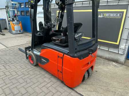 Elektro tříkolové VZV 2018  Linde e16-02 (10)