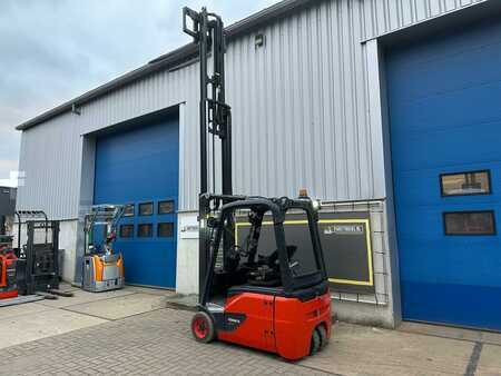 Elektro tříkolové VZV 2018  Linde e16-02 (9)