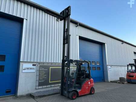 Nestekaasutrukki 2015  Linde H20T (9)