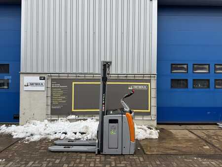 Apilador eléctrico 2018  Still EXV SF 14 (2)