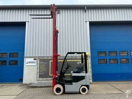 Sähkö - 4 pyör 2011  Nissan 3f430 (3)