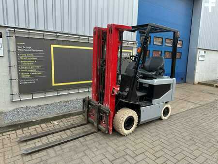 Sähkö - 4 pyör 2011  Nissan 3f430 (4)