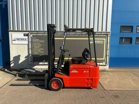 Chariots électriques à 3 roues 1998  Linde E15 (2)