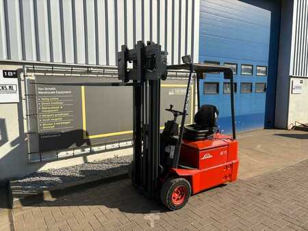 Chariots électriques à 3 roues 1998  Linde E15 (6)