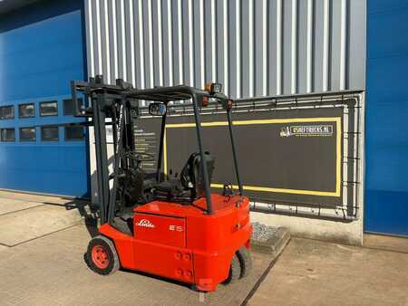 Chariots électriques à 3 roues 1998  Linde E15 (7)