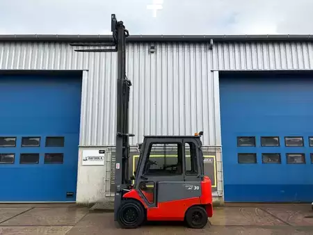 Elektrisk- 4 hjul 2008  nichiyu FB30 (3)