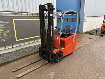 Eléctrico - 3 rodas 2006  BT  (4)