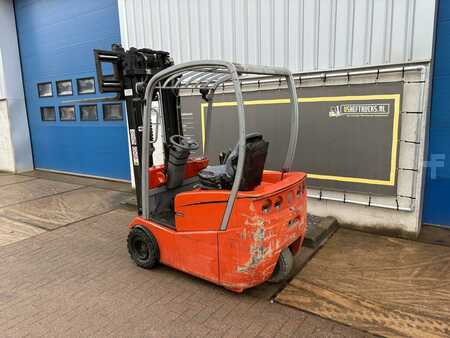 Eléctrico - 3 rodas 2006  BT  (7)