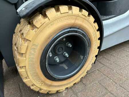 Elektro 4 Rad 2019  Still RX60-35 (10)