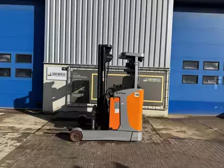 Carretilla retráctil 2018  Still FMX17 (2)