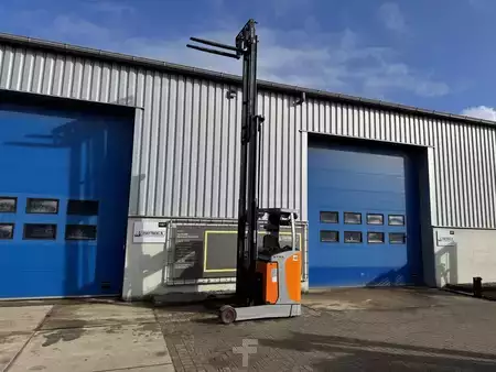 Carretilla retráctil 2018  Still FMX17 (8)