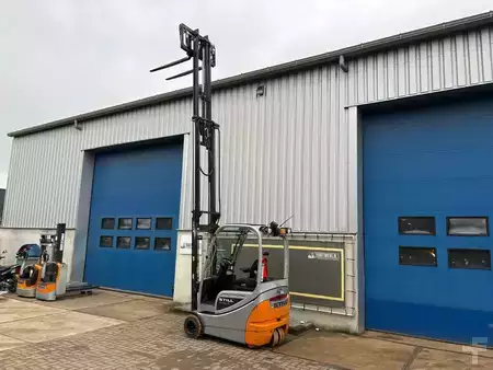 Elektromos 3 kerekű 2018  Still RX20-15 (9)