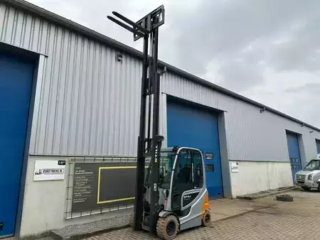 Eléctrica de 4 ruedas 2019  Still RX60-30 (9)