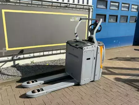 Transpalettes électriques 2019  Still EXH-SF 20 (3)