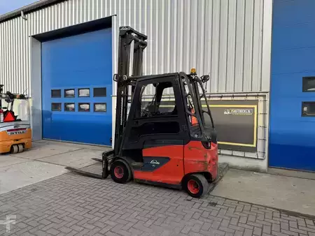 El truck - 4 hjulet 2013  Linde E20/600H/387 (2)