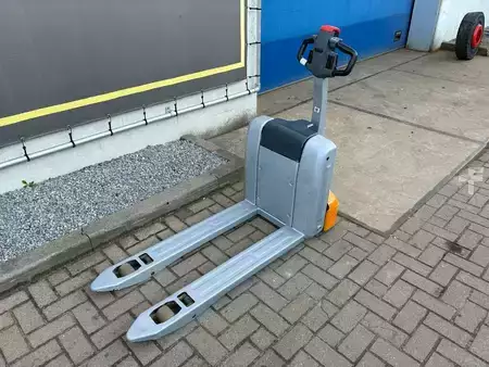 Lavtløftende truck 2022  Still ECH 15 (6)